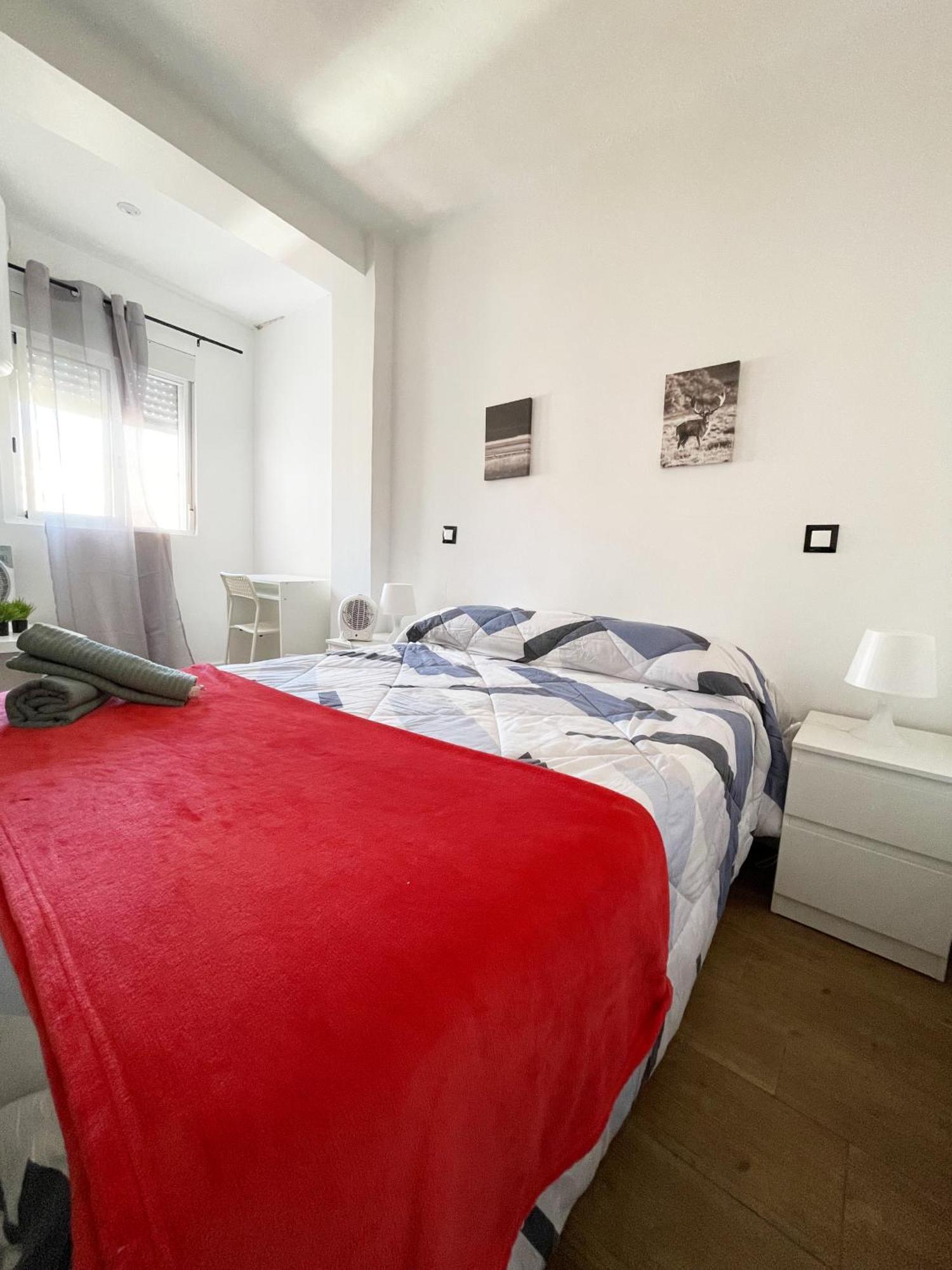 Chill Madrid Apartament Ngoại thất bức ảnh